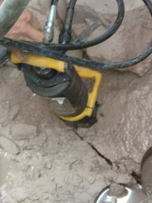 金属矿开采利器 高效劈裂机引领行业变革，山西中德科工专业批发